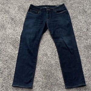 listing-status-banner